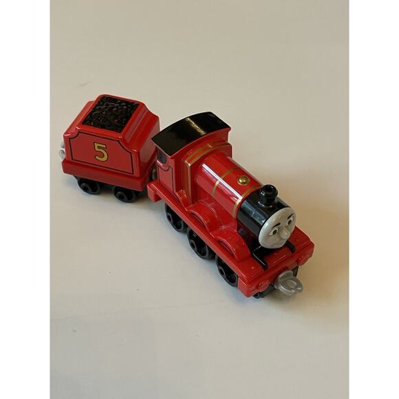 Thomas &‎ Friends Trains Caitlin James and Tender Lot of 4 Plastic - Picture 5 of 7